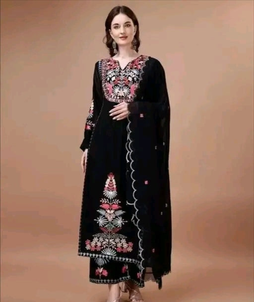 WOMEN KURTI SET