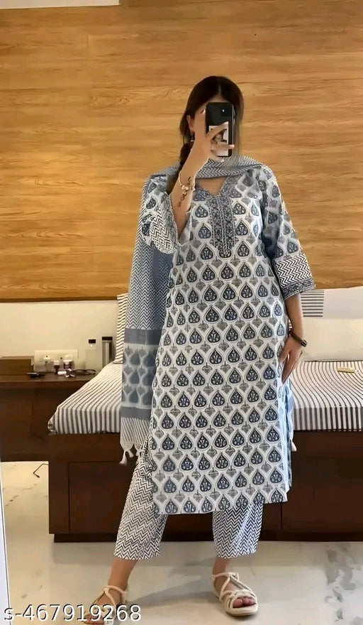 Vidusha printed soft cotton kurti set for women's.
