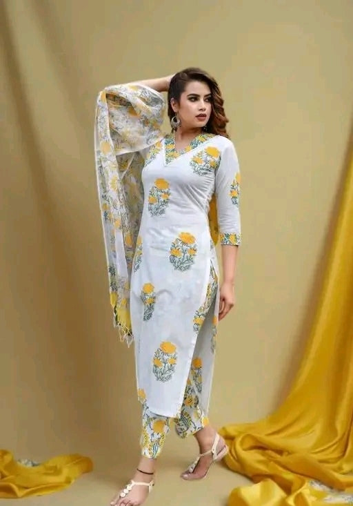RIWAAYAT COUTURE Stylish Printed Women's Kurta with Pant Set