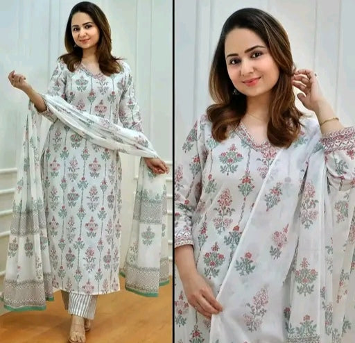 Trendy Fabulous Women Kurta Sets